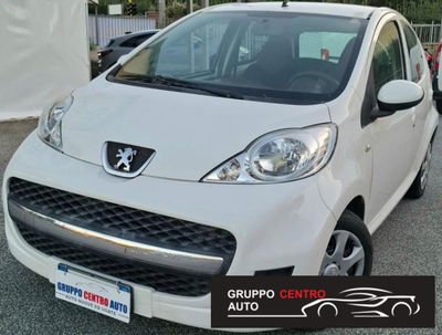 Peugeot 107 68CV 5p. Desir usata