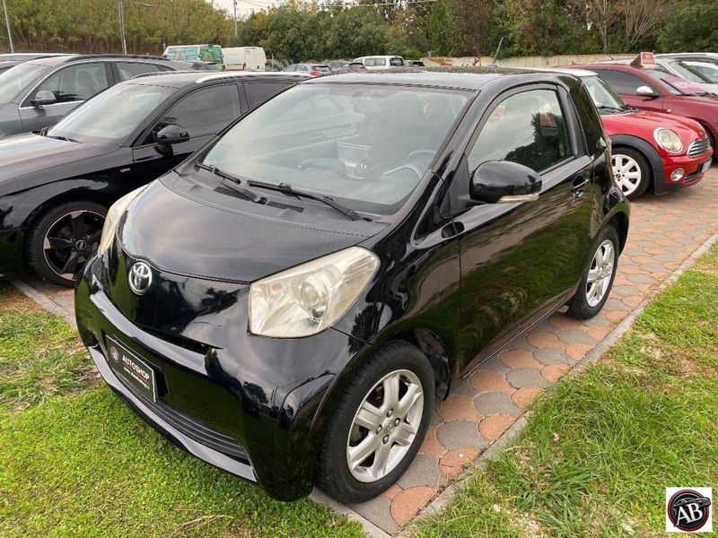 Toyota iQ 1.0 Multidrive Versione Lancio