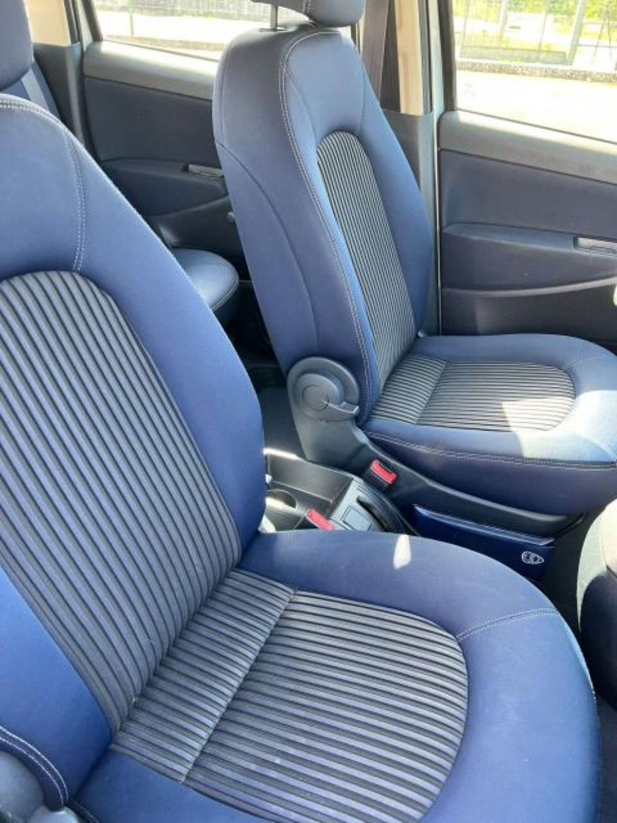 Lancia Musa 1.3 Mjt 95 CV DFN Platinum (12)