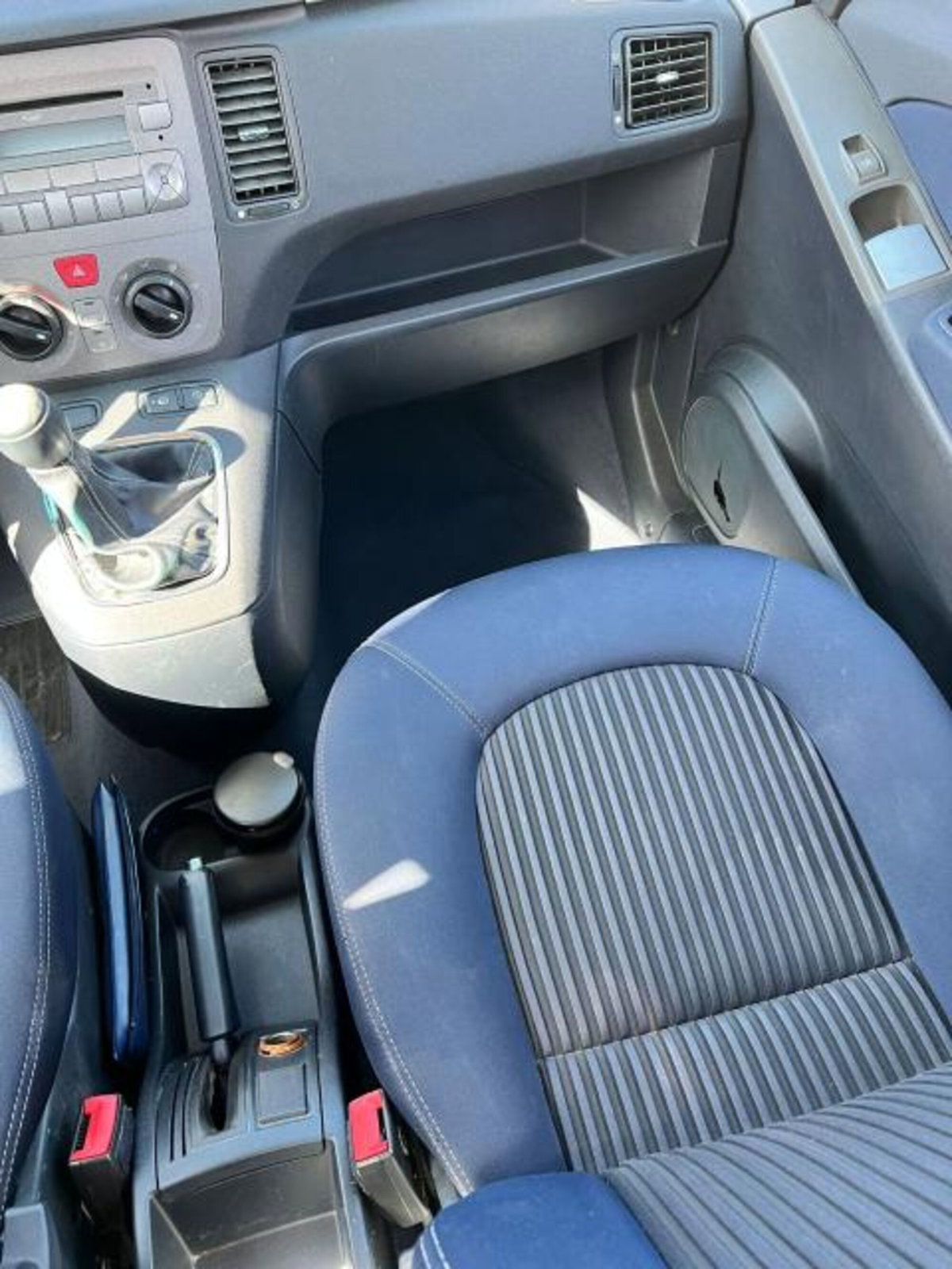 Lancia Musa 1.3 Mjt 95 CV DFN Platinum (19)