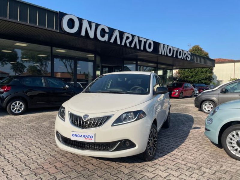 Lancia Ypsilon 1.0 FireFly 5 porte S&S Hybrid Gold Plus