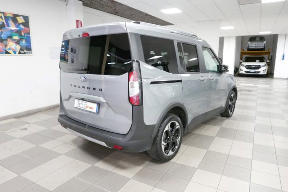 Ford Tourneo Courier 1.0 ecoboost 125cv Active powershift (4)