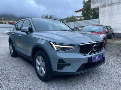 Volvo XC40 B3 automatico Essential (2)