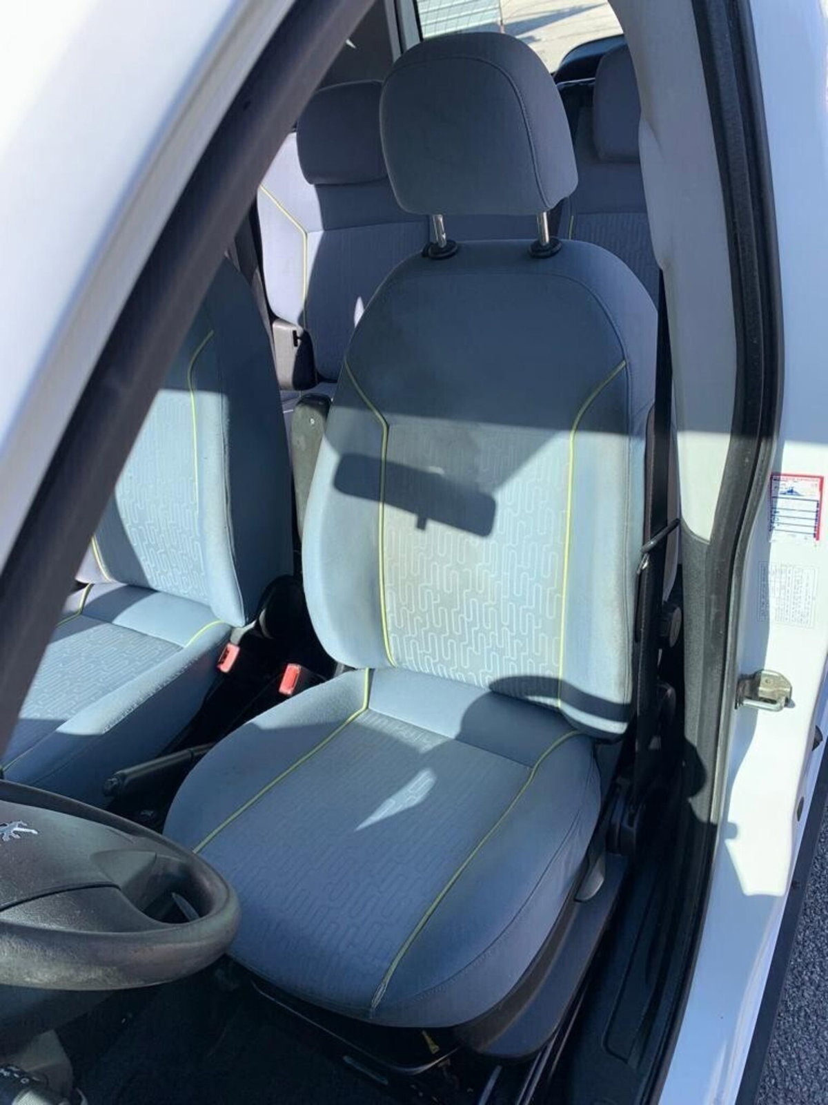 Peugeot Bipper 1.3 HDi 75 FAP Stop&Start Outdoor (11)