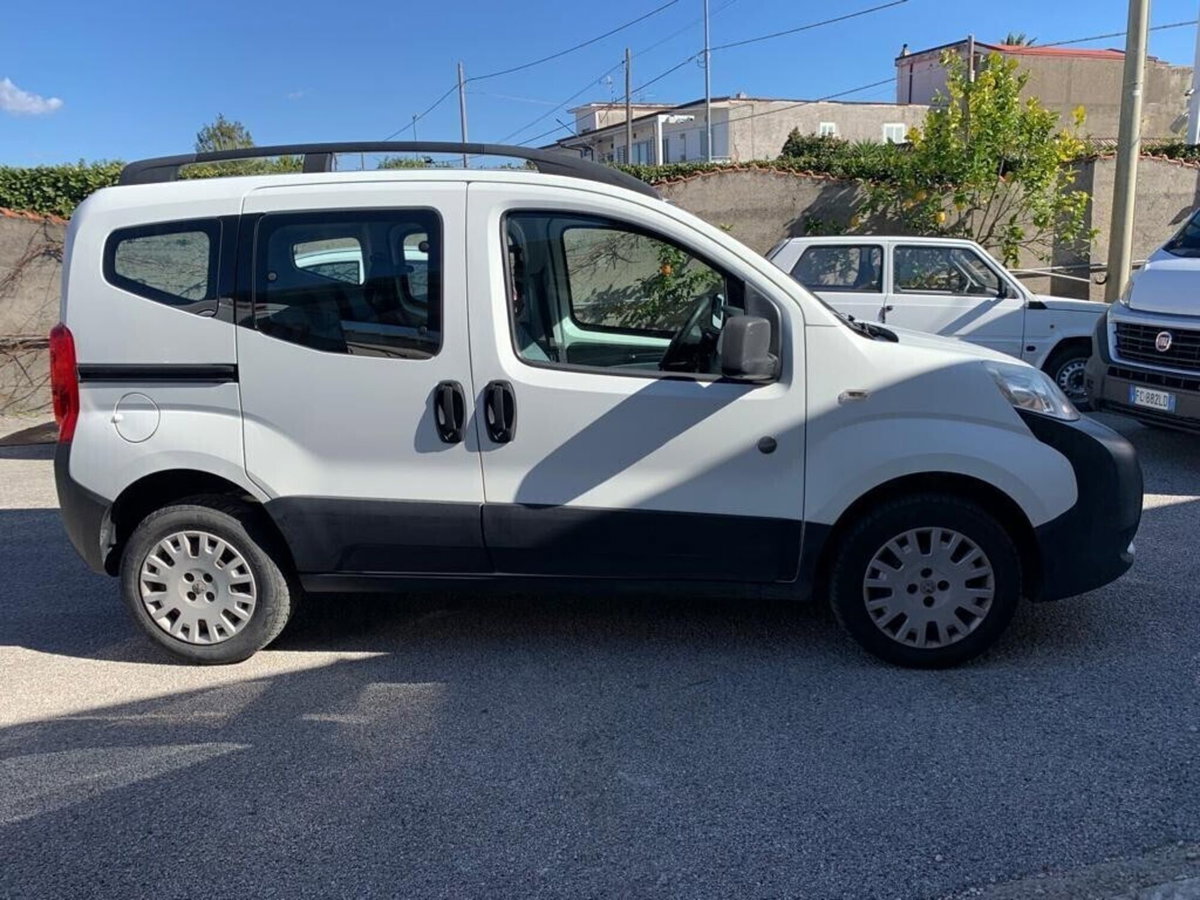 Peugeot Bipper 1.3 HDi 75 FAP Stop&Start Outdoor (7)