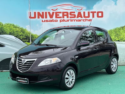 Lancia Ypsilon 1.2 69 CV 5 porte Elefantino usata