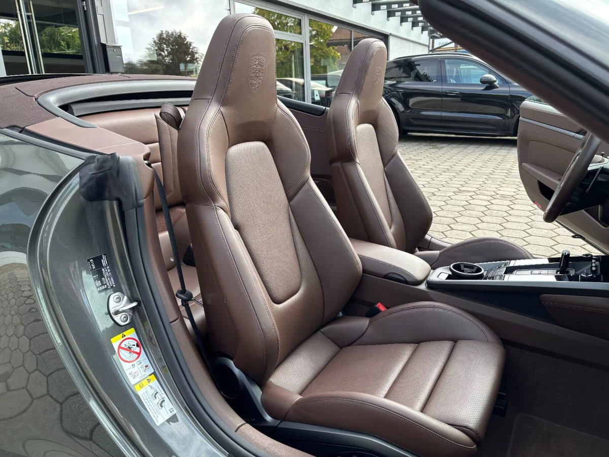 Porsche 911 Cabrio Cabrio 3.0 Carrera auto (13)