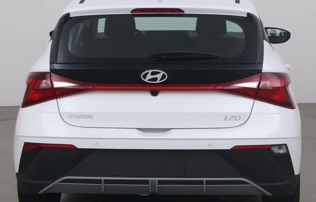 Hyundai i20 1.2 MPI MT GPL ConnectLine (10)