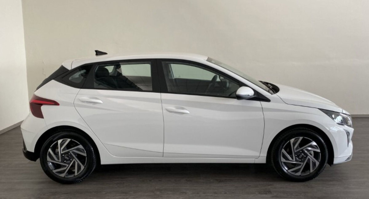 Hyundai i20 1.2 MPI MT GPL ConnectLine (4)