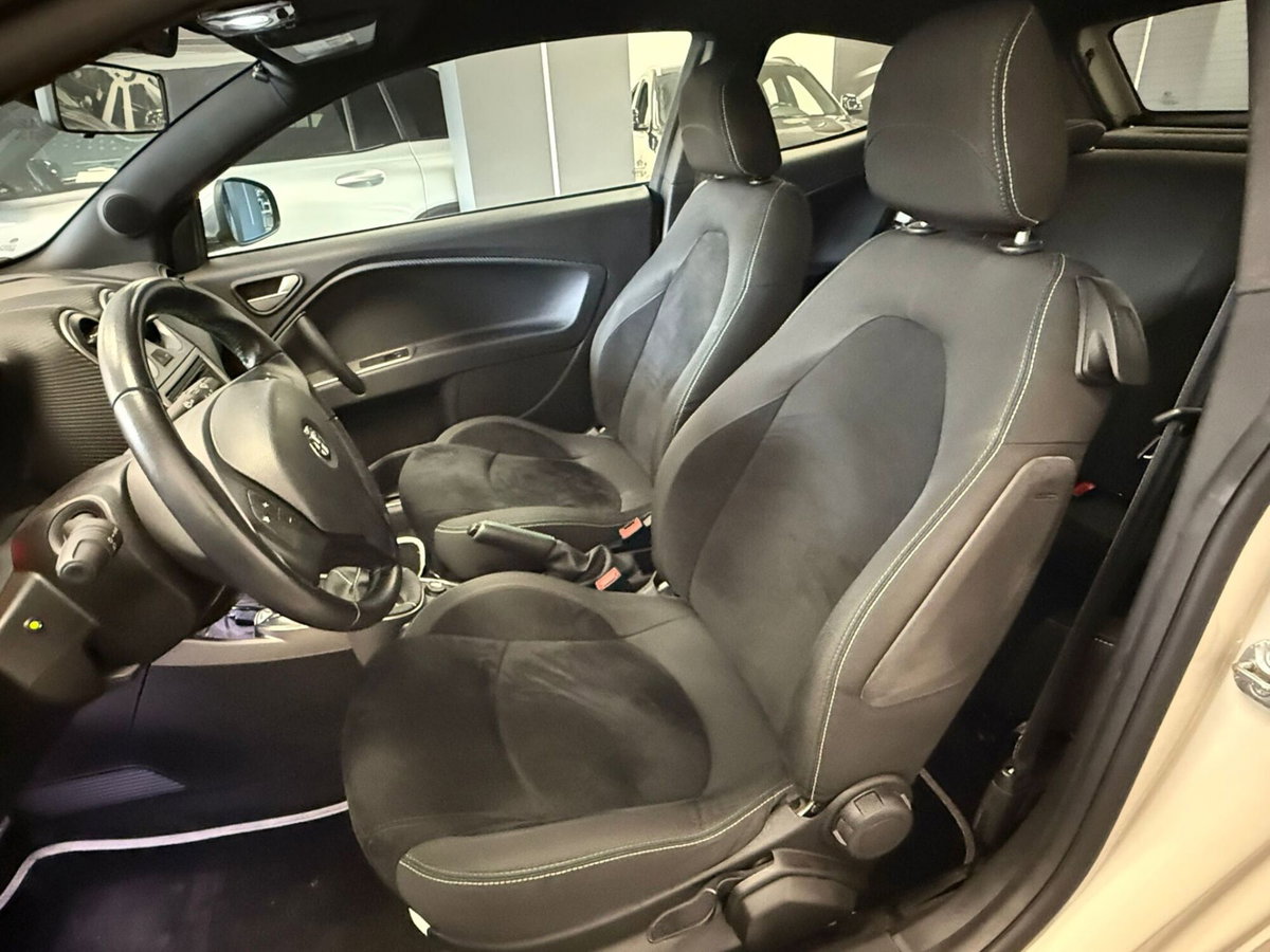 Alfa Romeo MiTo 1.4 T 170 CV M.air S&S Quadrifoglio Verde (9)