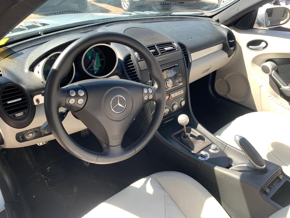 Mercedes-Benz SLK 200 Kompressor cat Sport (10)