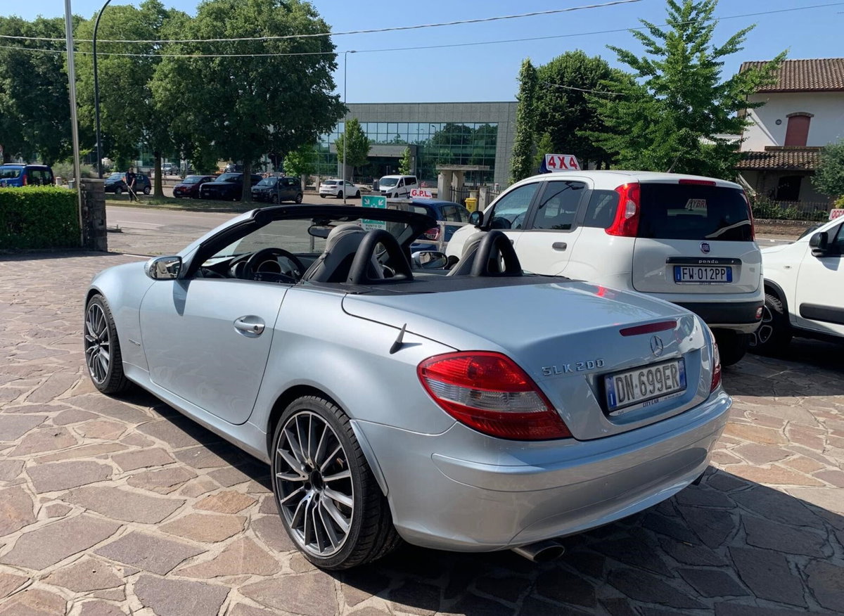 Mercedes-Benz SLK 200 Kompressor cat Sport (6)