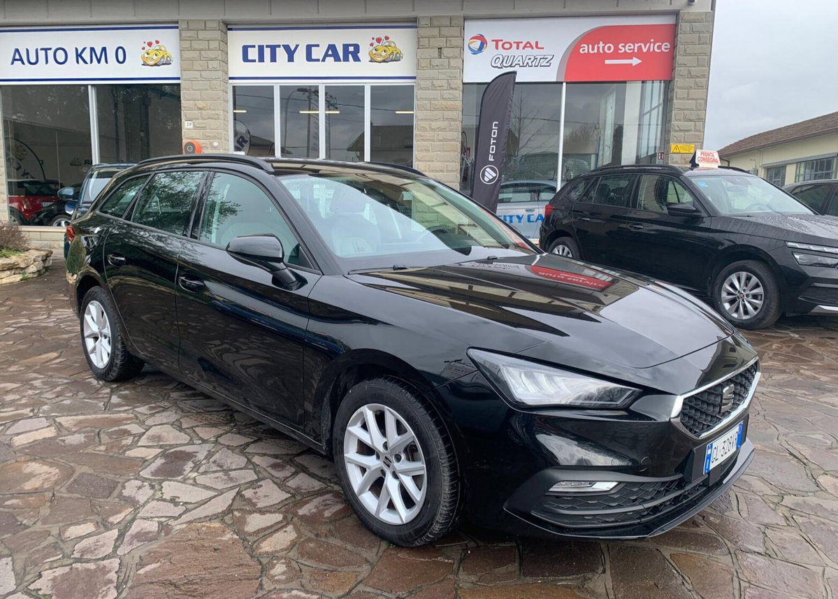 SEAT Leon ST Sportstourer 1.0 tsi Style 110cv (2)
