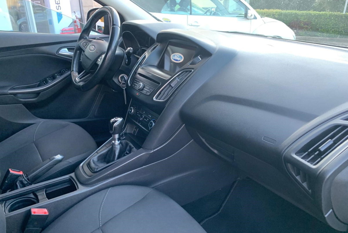 Ford Focus Station Wagon 1.5 TDCi 120 CV Start&Stop SW Plus (14)