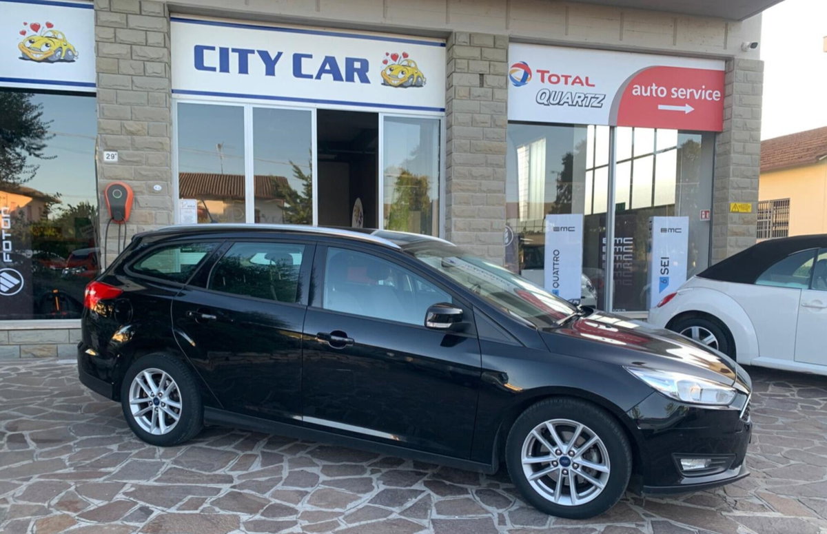 Ford Focus Station Wagon 1.5 TDCi 120 CV Start&Stop SW Plus (2)