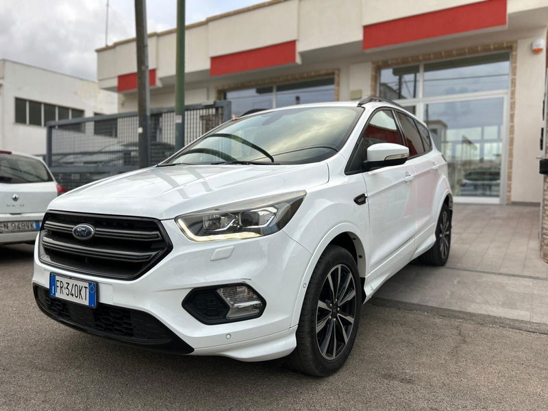 Ford Kuga 1.5 TDCI 120 CV S&S 2WD ST-Line