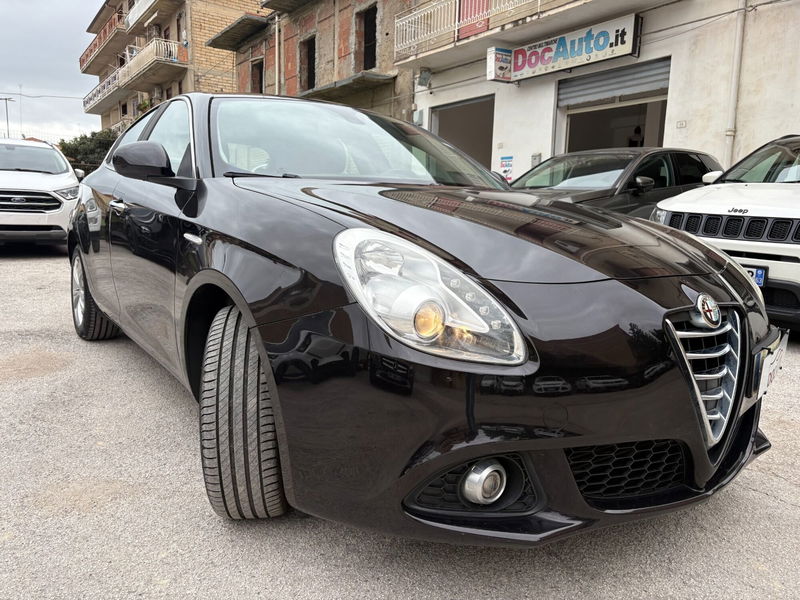 Alfa Romeo Giulietta 1.6 JTDm-2 Distinctive