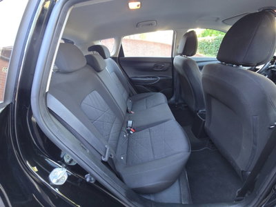 Hyundai Bayon 1.2 mpi Xline (17)