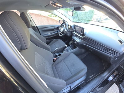 Hyundai Bayon 1.2 mpi Xline (19)