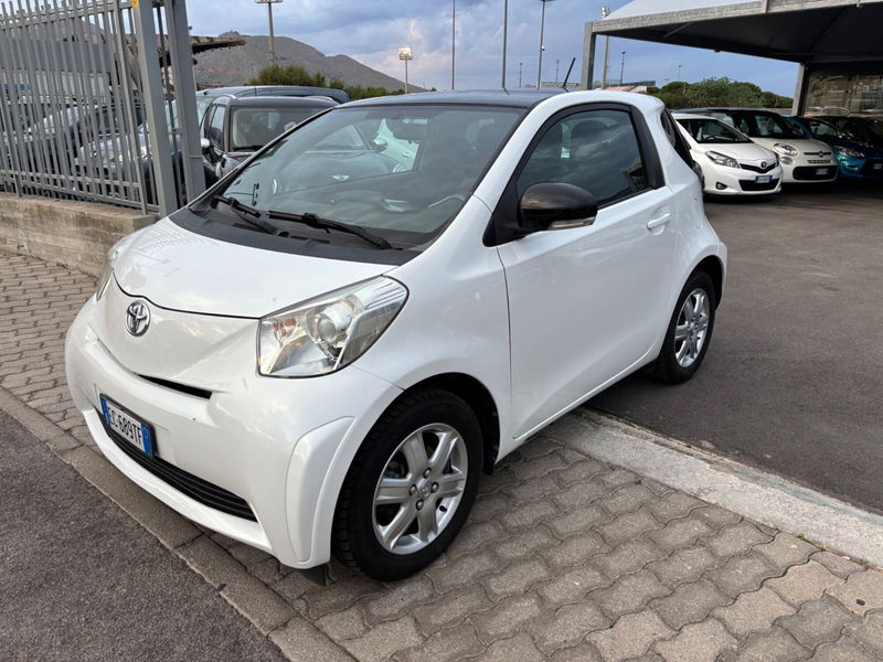 Toyota iQ 1.0 Sol