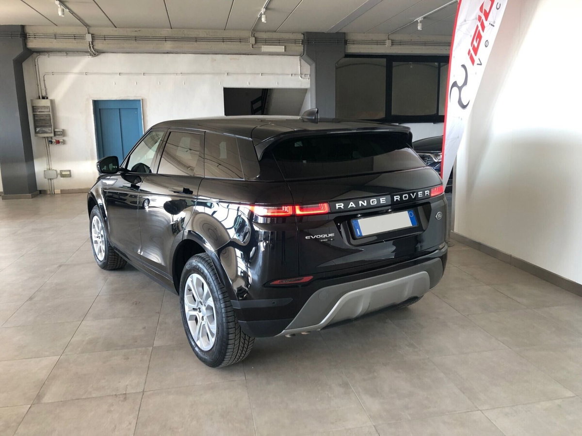 Land Rover Range Rover Evoque 2.0D I4 150CV AWD Business Edition (11)