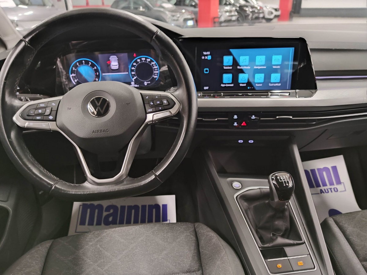Volkswagen Golf 1.0 TSI EVO Life (12)