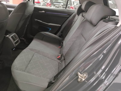 Volkswagen Golf 1.0 TSI EVO Life (14)
