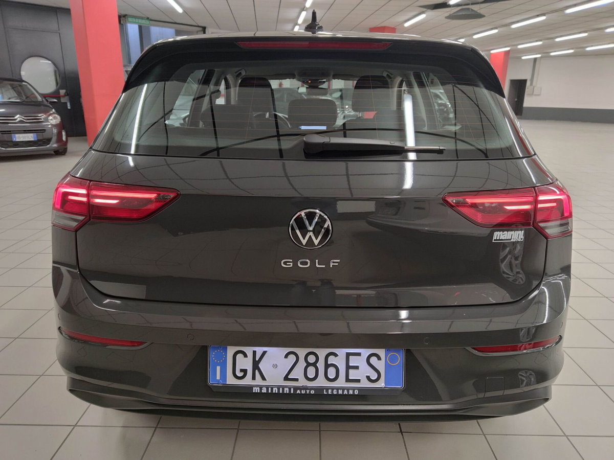Volkswagen Golf 1.0 TSI EVO Life (5)