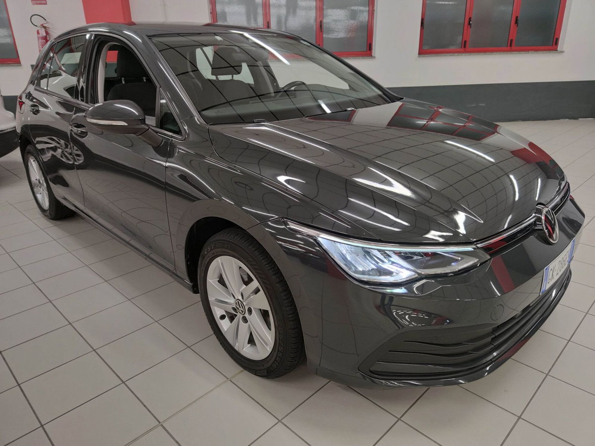 Volkswagen Golf 1.0 TSI EVO Life (3)