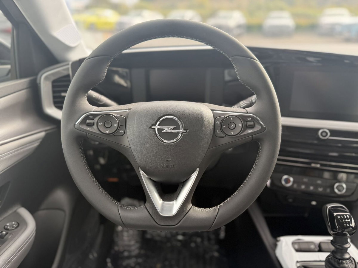 Opel Mokka 1.2 Turbo Edition (10)