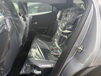 Opel Mokka 1.2 Turbo Edition (8)