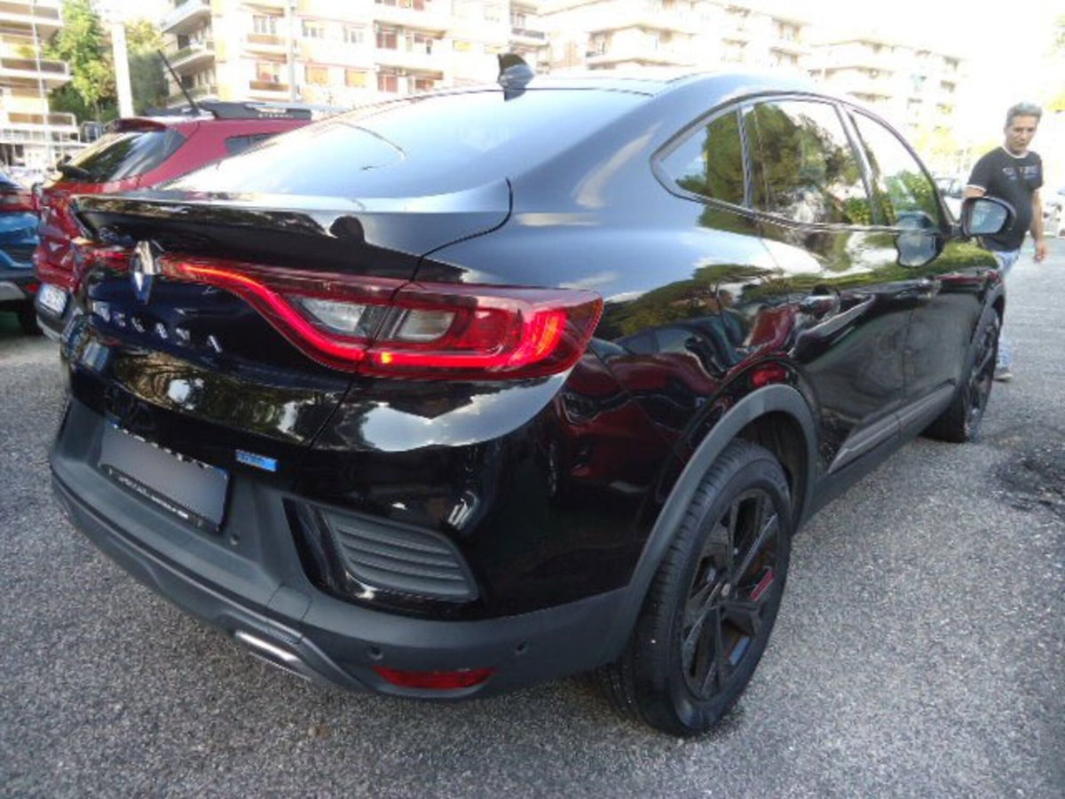 Renault Arkana E-Tech 145 CV R.S. Line (2)