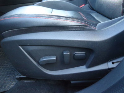 Renault Arkana E-Tech 145 CV R.S. Line (9)