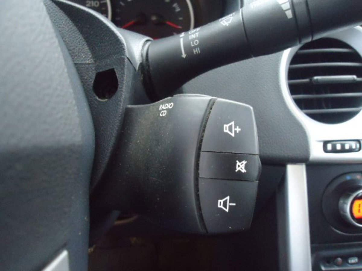 Renault Koleos 2.0 dCi 150CV 4X4 Dynamique (15)