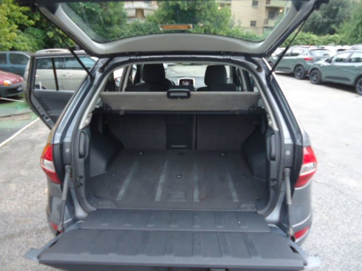 Renault Koleos 2.0 dCi 150CV 4X4 Dynamique (6)