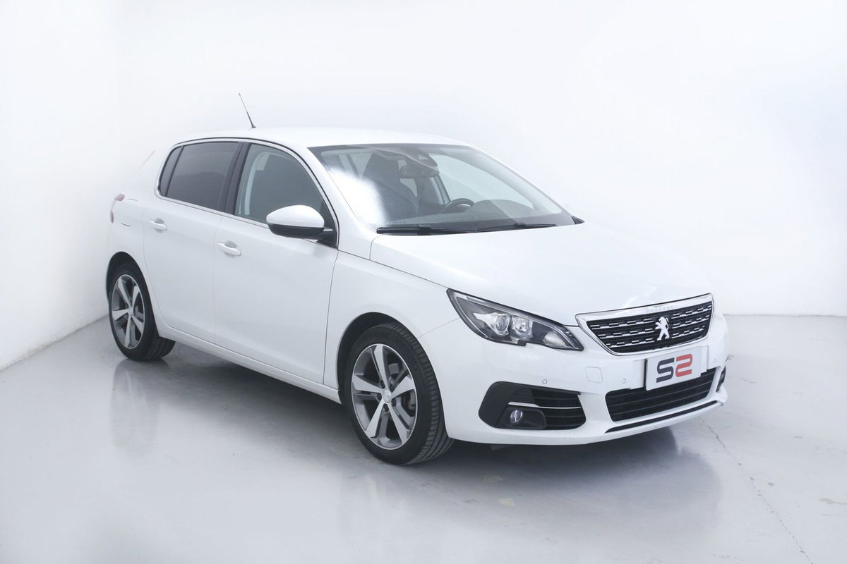Peugeot 308 BlueHDi 130 S&S EAT8 Allure Pack (3)