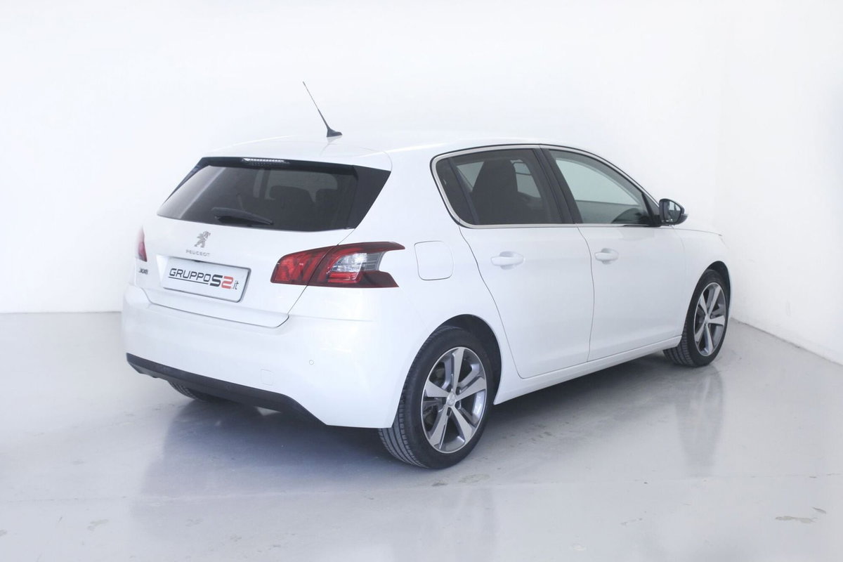 Peugeot 308 BlueHDi 130 S&S EAT8 Allure Pack (4)