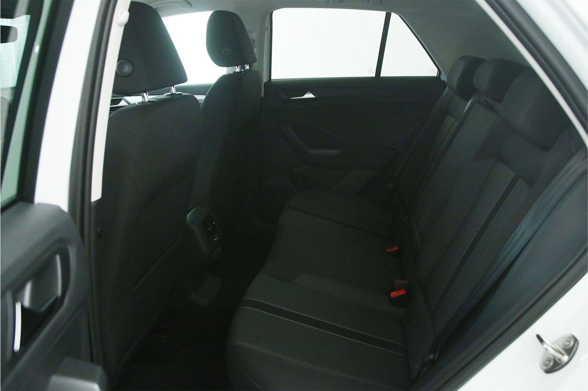 Volkswagen T-Roc 1.0 tsi Edition 115cv (8)