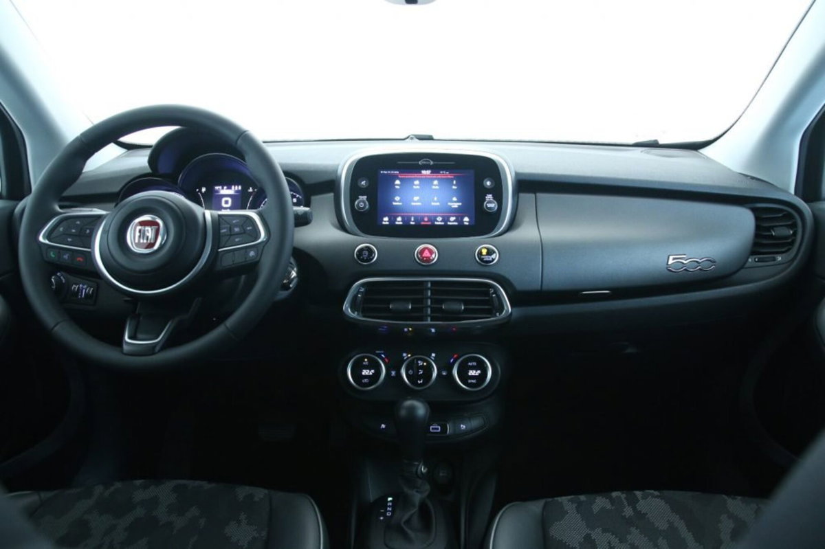 Fiat 500X 1.3 T4 150 CV DCT Red (9)