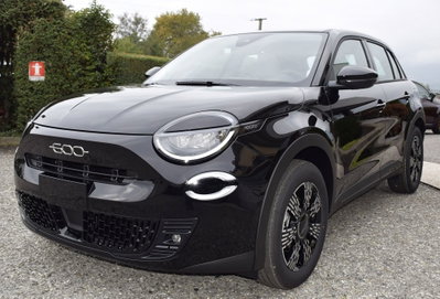 Fiat 600 1.2 hybrid Icon 145cv auto (2)
