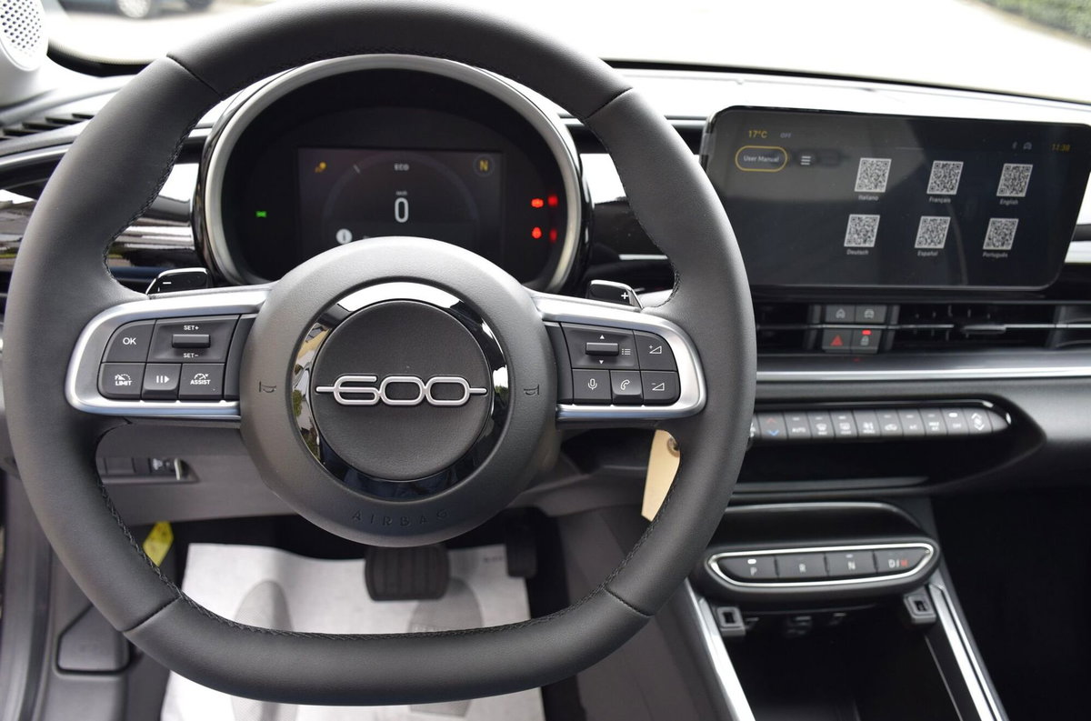 Fiat 600 1.2 hybrid Icon 145cv auto (20)