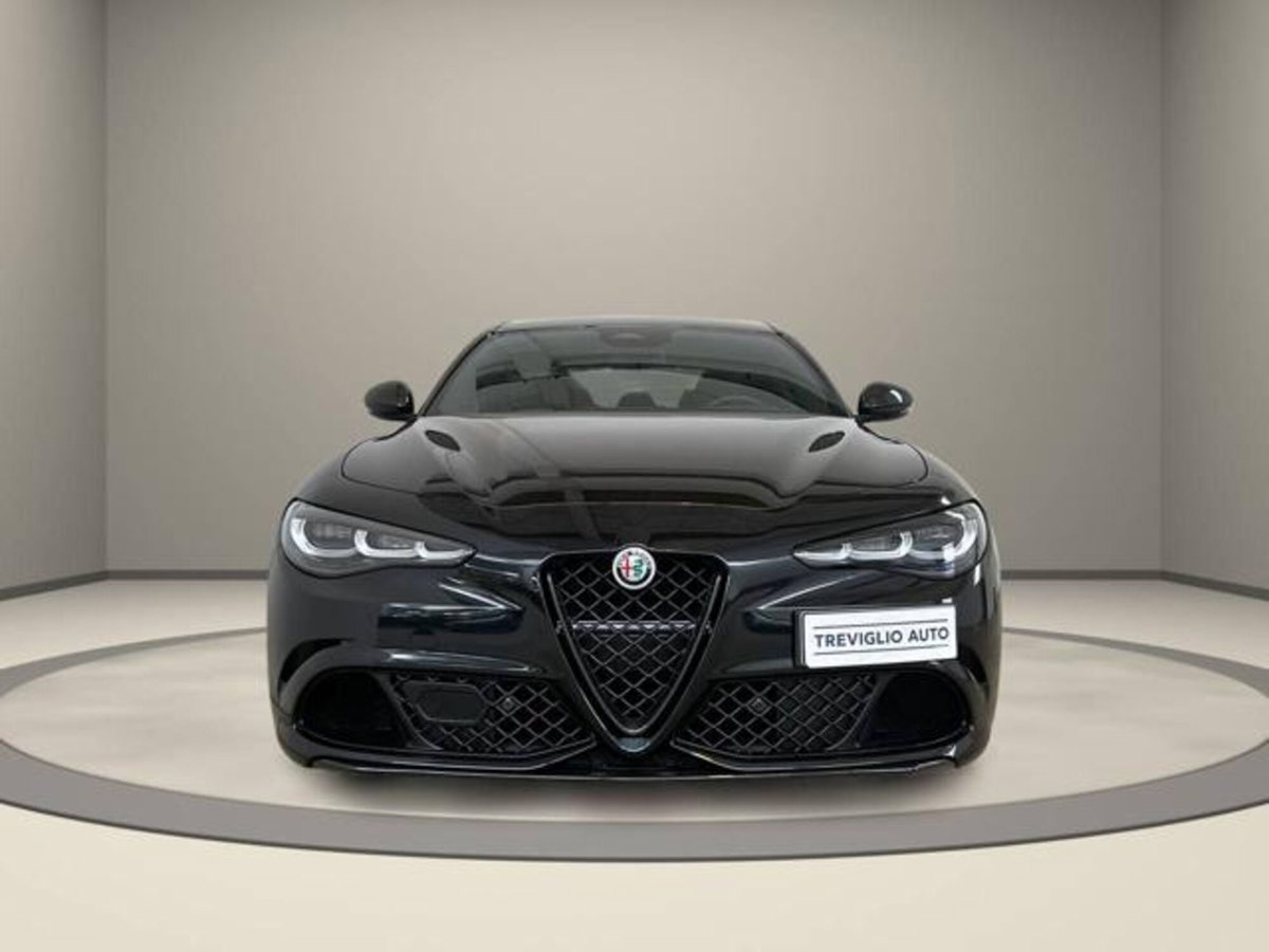 Alfa Romeo Giulia 2.9 V6 Quadrifoglio Super Sport 520cv auto (2)