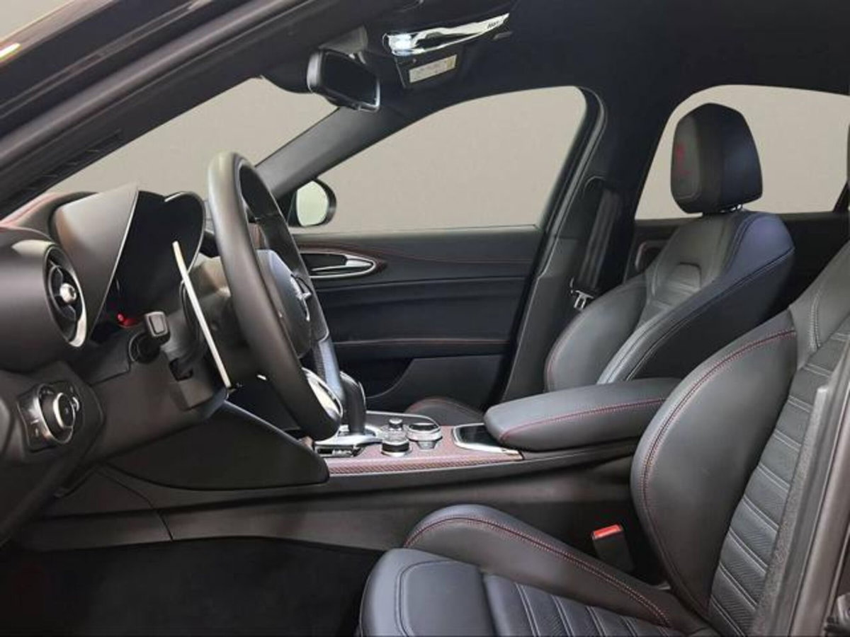 Alfa Romeo Giulia 2.9 V6 Quadrifoglio Super Sport 520cv auto (6)