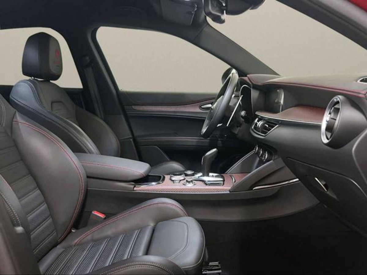 Alfa Romeo Stelvio 2.9 V6 Quadrifoglio Super Sport Q4 520cv auto (11)