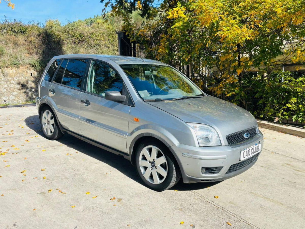 Ford Fusion 1.4 TDCi 5p. (3)