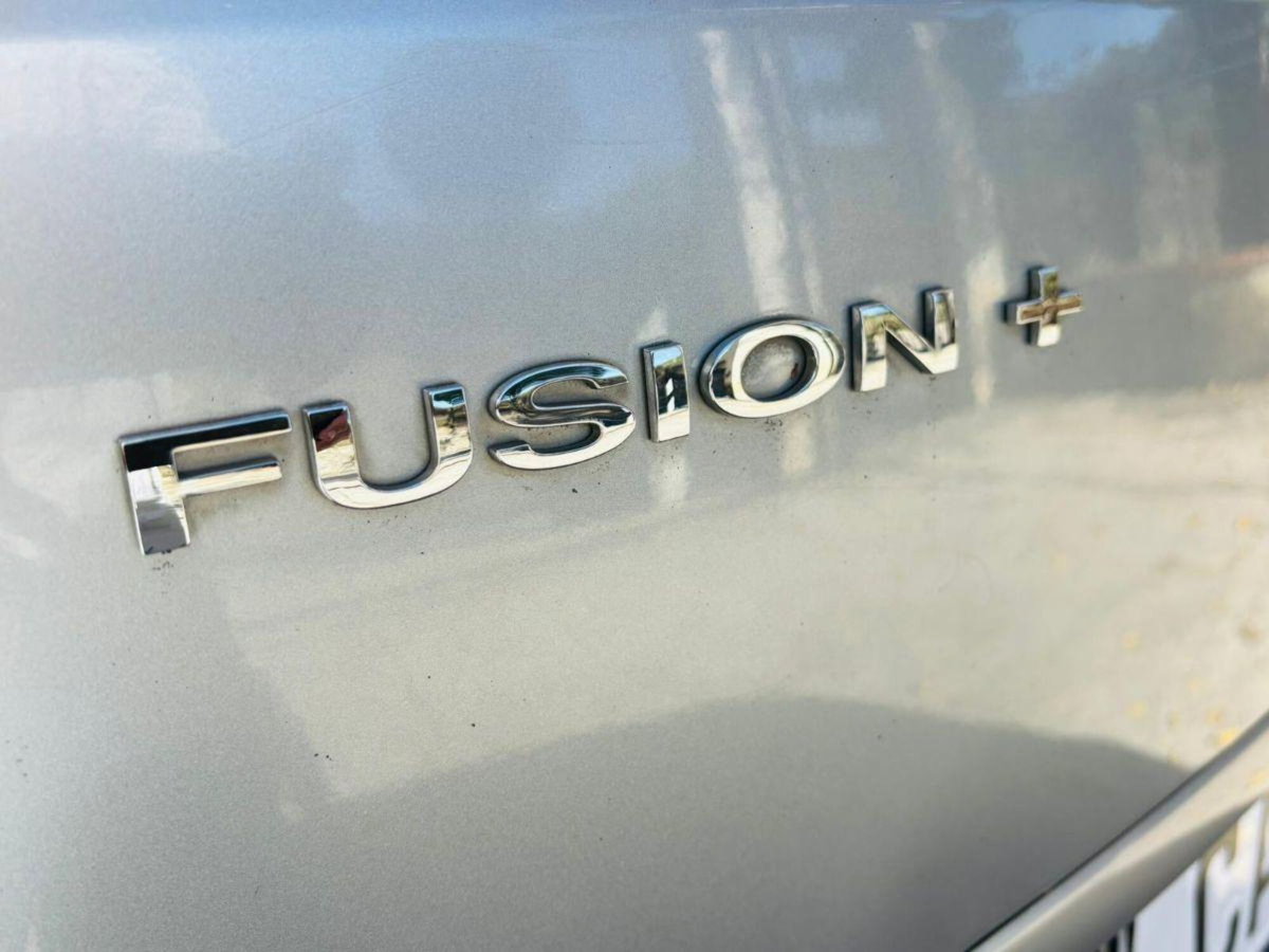 Ford Fusion 1.4 TDCi 5p. (9)