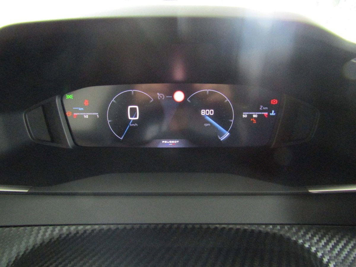 Peugeot 208 PureTech 100 Stop&Start 5 porte Allure (6)