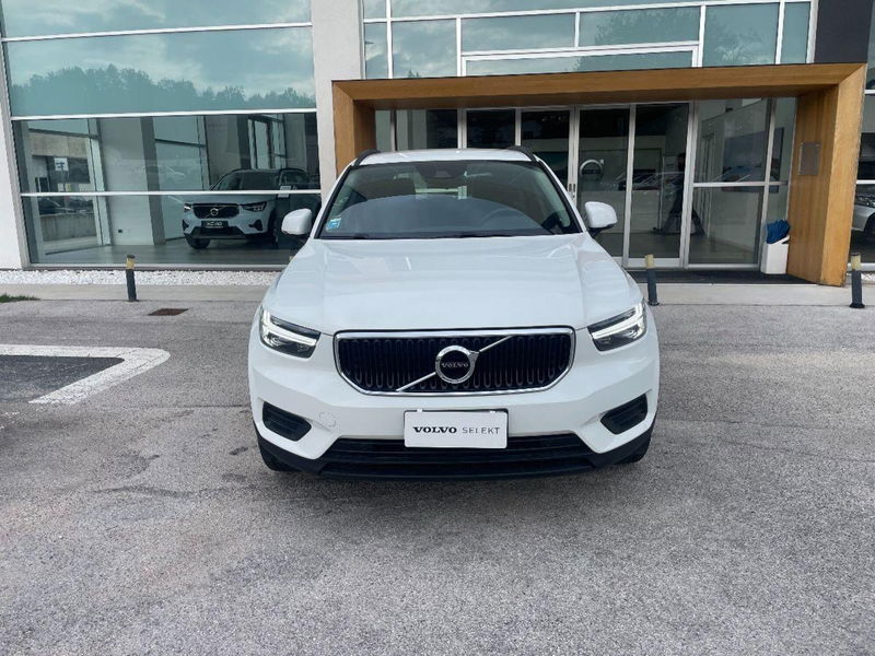 Volvo XC40 T2 Momentum Core
