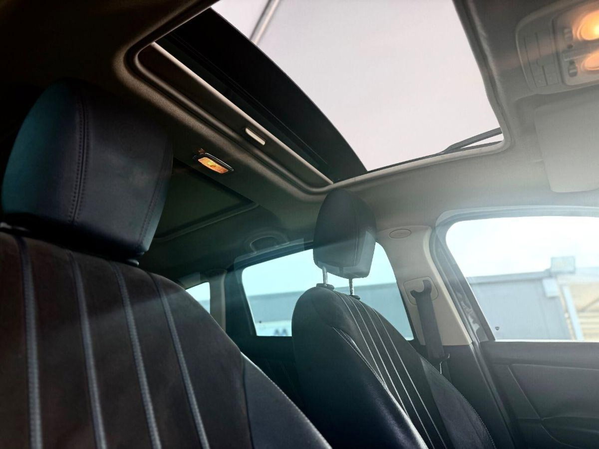 Lancia Delta 1.4 T-Jet 150 CV Platino (14)