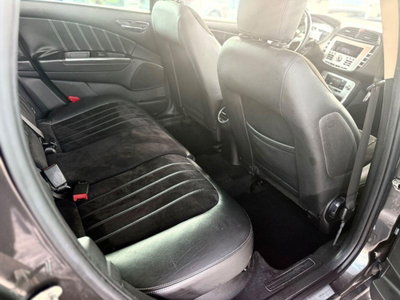 Lancia Delta 1.4 T-Jet 150 CV Platino (9)
